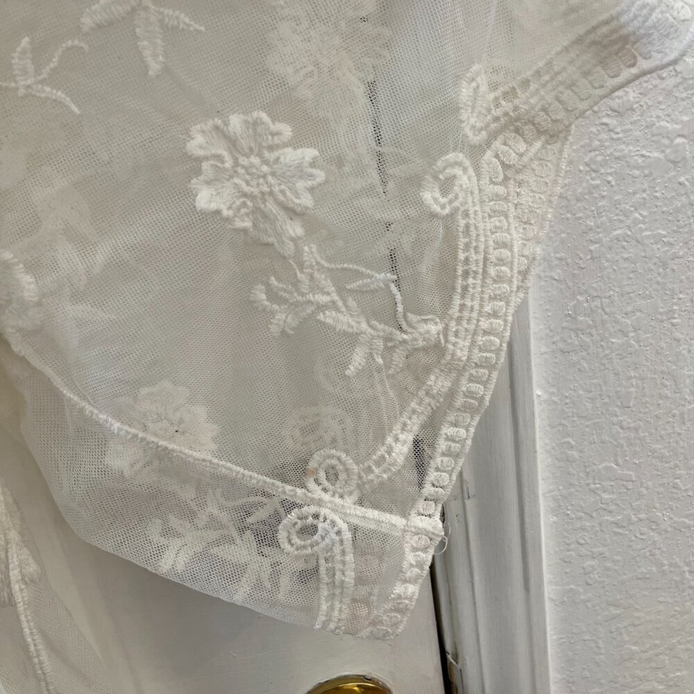 Dizzy Gal Woman's Plus-Size Ivory Floral Lace Open-Front Kimono Sz 1x - Picture 9 of 13